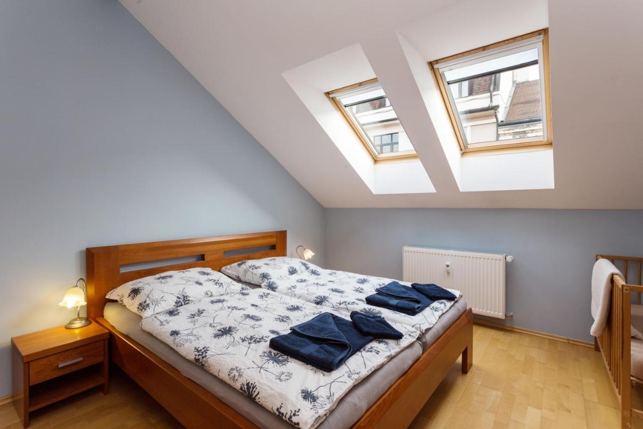 Perunova Apartments Прага Екстер'єр фото