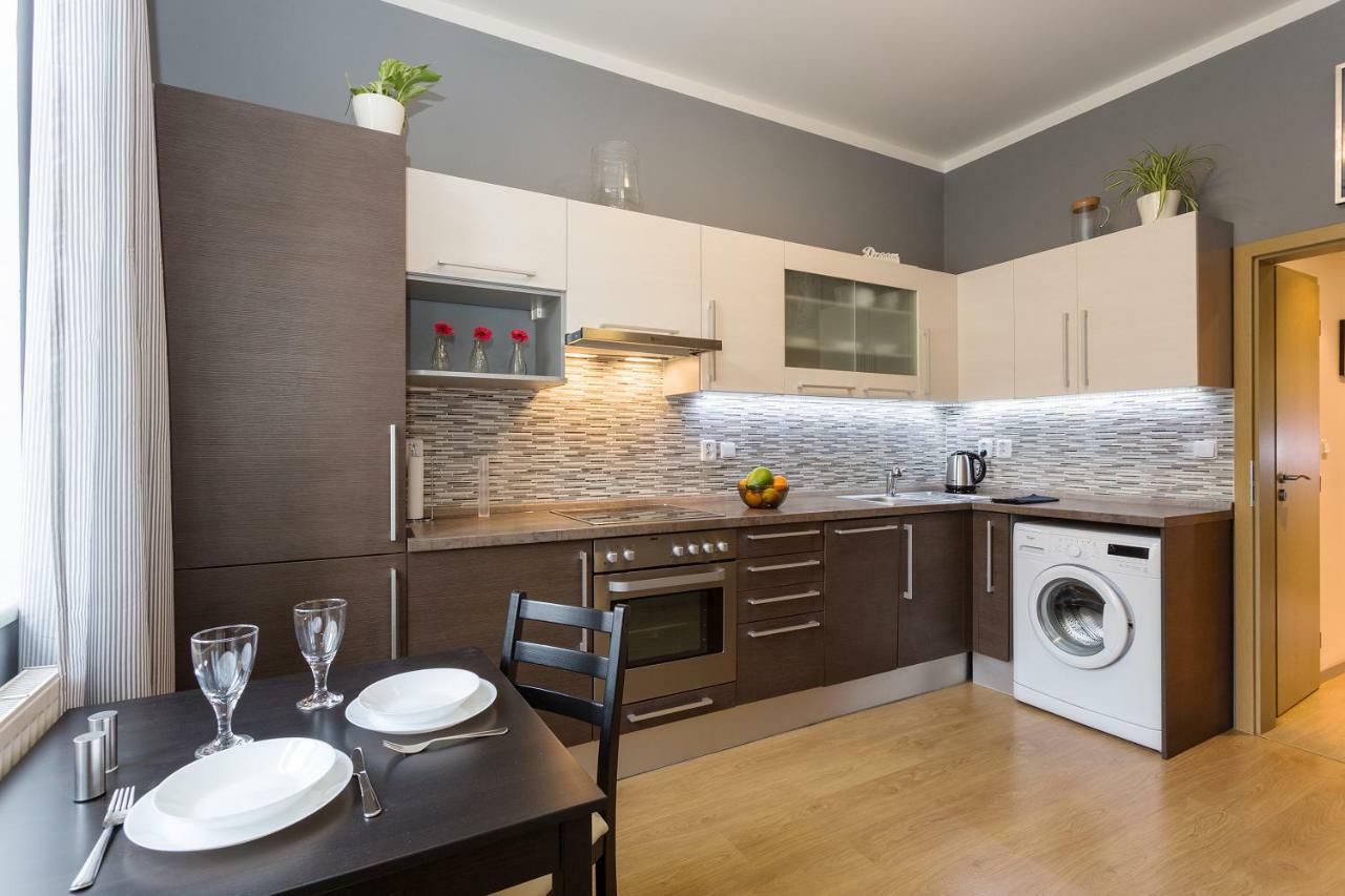 Perunova Apartments Прага Екстер'єр фото